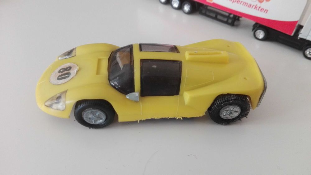 Джип голям Dickie, стара количка от соц време и 2 бр. малки камиончета