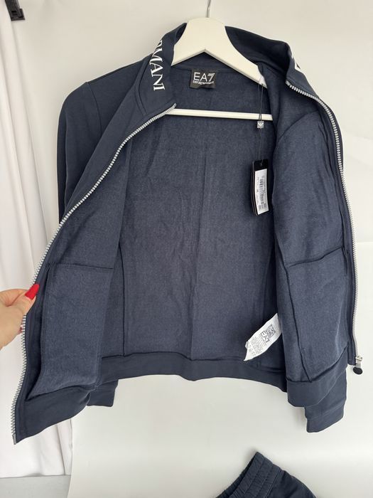 Costum de trening Emporio Armani nou original