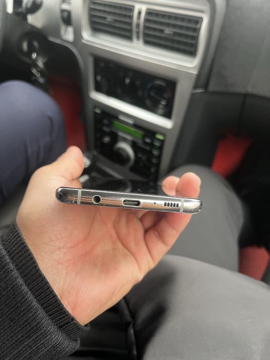 Samsung S10 жагдайы зор