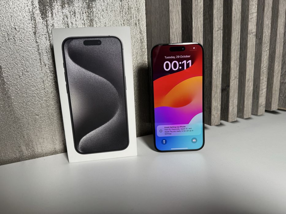 iPhone 15 Pro Max Garantie 2 ani Universul Telefoanelor