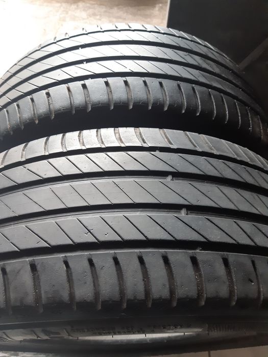 2 бр. 225/55/17 Kleber Dinaxer HP4 2020г.