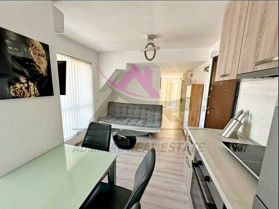 Дава се под наем Тристаен апартамент в Варна, Колхозен пазар - 70 кв.м за 498.27 € - Снимка #1