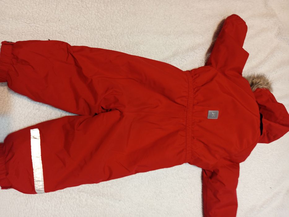 Продам зимний комбинезон kerry 92