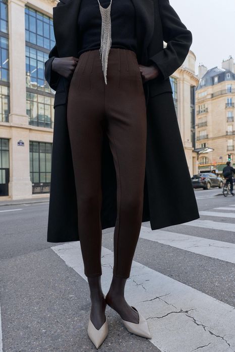 Дамски оформящ клин Zara