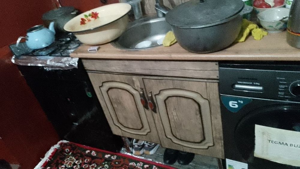 Kvartira bor 900 ming