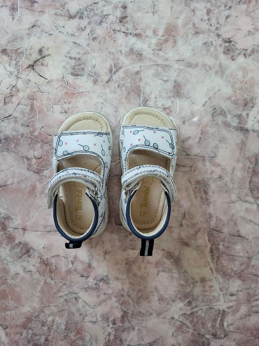 Продам сандали в отличном состоянии