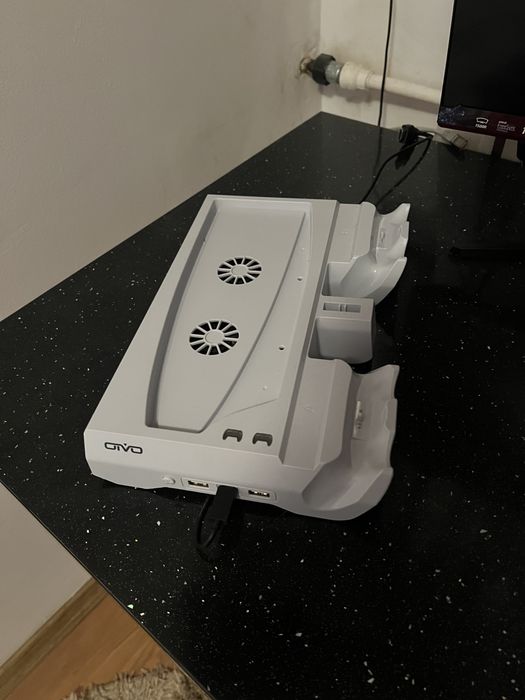 Vand Stand/Suport PS5