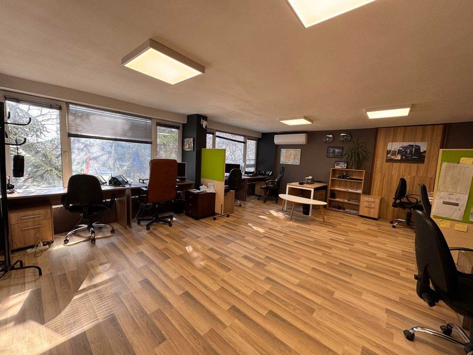 Дава се под наем Офис в Варна, Бриз - 261 кв.м за 425000 € - Снимка #6