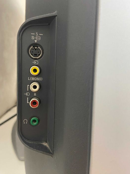 Телевизор SONY Bravia LCD COLOUR TV