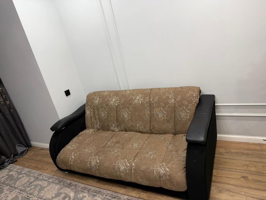 Продам диван б/у