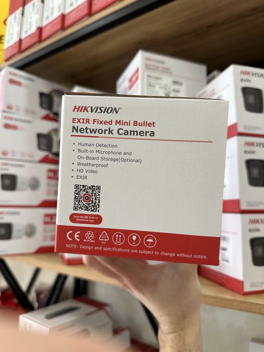 Hikvision IP камера видеонаблюдения DS-2CD1023G2-l