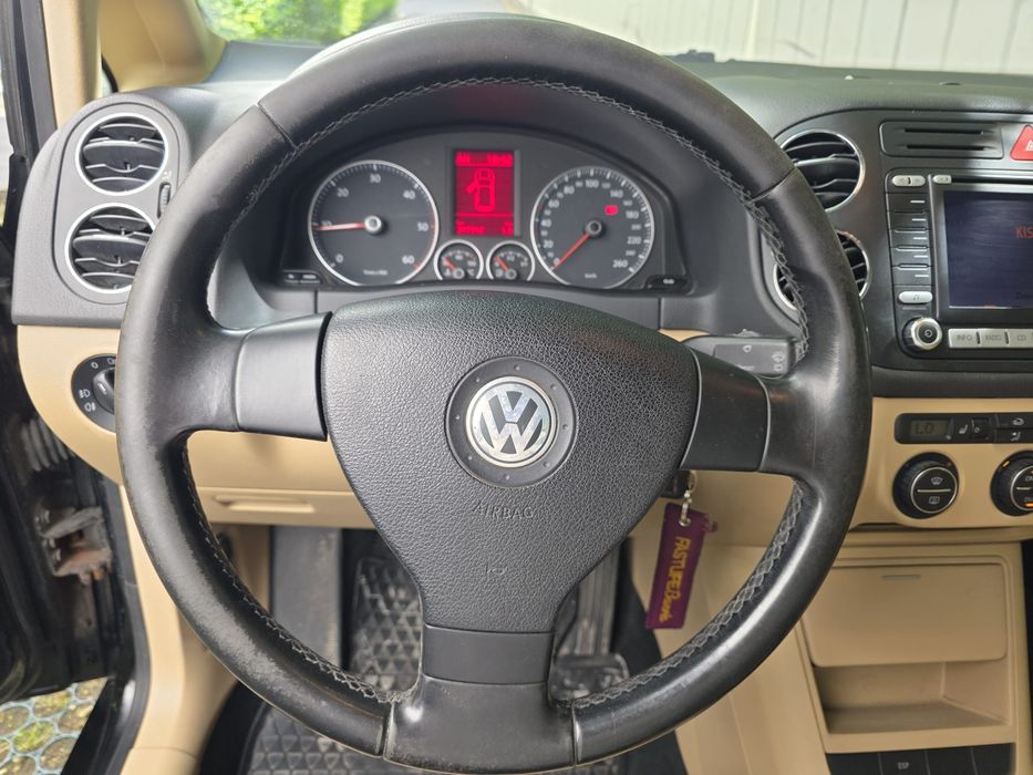 VW Golf Plus 2.0TDI

2.0TDI
