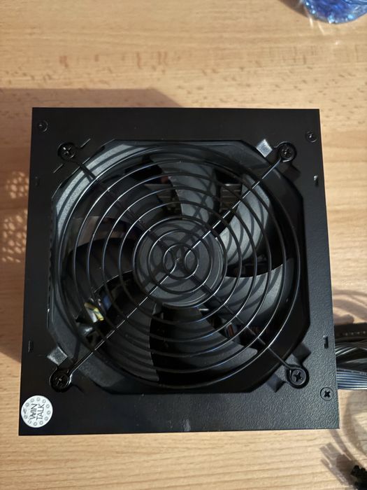 Захранване 1st player 600 w -гаранция.