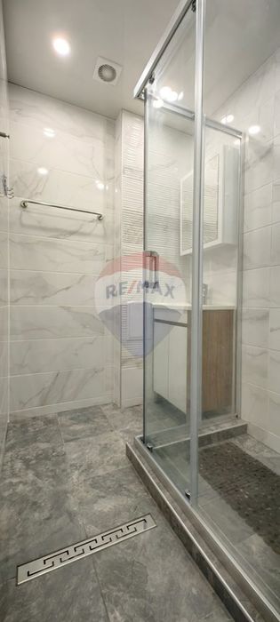 Дава се под наем Четиристаен апартамент в Варна, Чаталджа - 4 кв.м за 800 € - Снимка #11