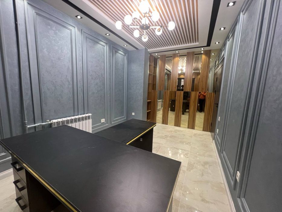 Сдаётся евро Офис 85кв на Шота руставели