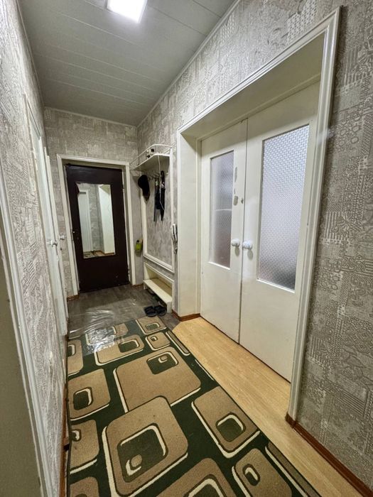chilonzor naqqoshlikda  bti yonida 3 xonali uy sotiladi 1 etajda