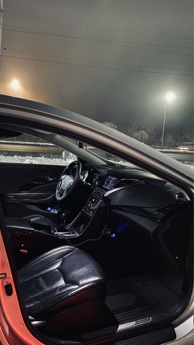 Hyundai grandeur 2016 год