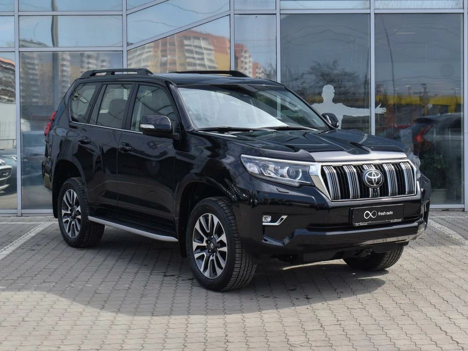 Продам Prada 2022  full. 4 litr. Идеал