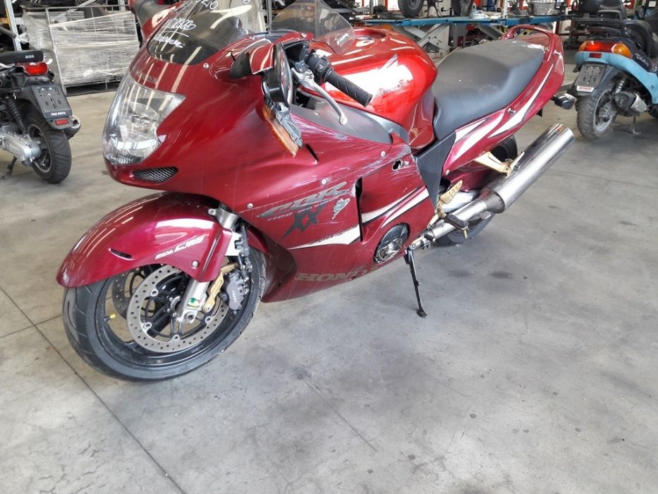 ХОНДА ЦБР ,ВTР( Honda CBR 1100 XX, F2, F3,F4i-600,Vtr 1000)на Части