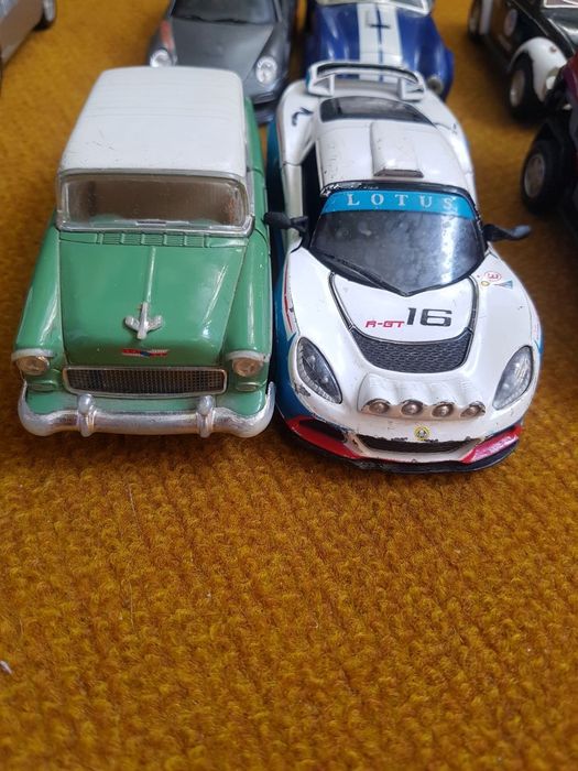 Машинки металлические коллекционные