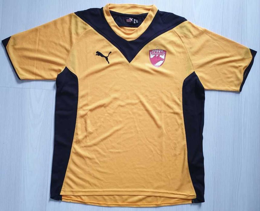 Tricou antrenament Dinamo Bucuresti original Puma