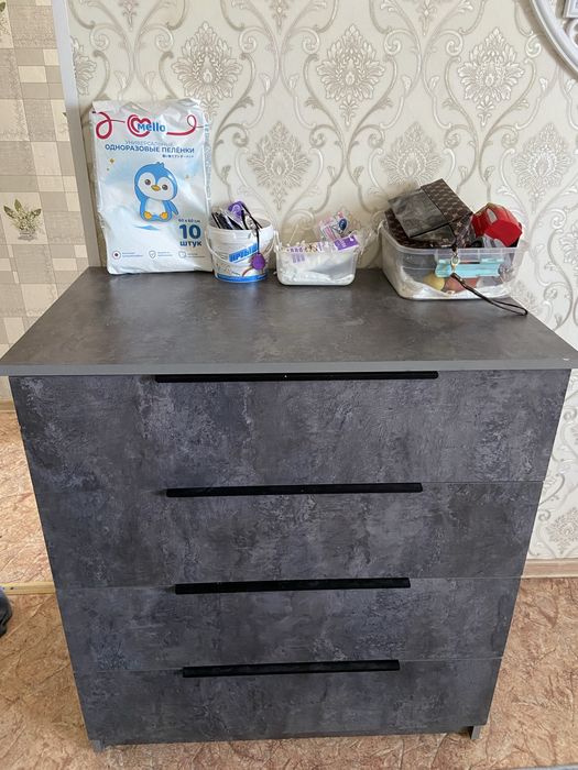 Срочно продам комод