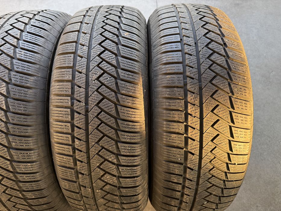 4бр. ОТЛИЧНИ Зимни Гуми 235/65R/17 -CONTINENTAL- DOT:3716- 6.4мм+5.6мм