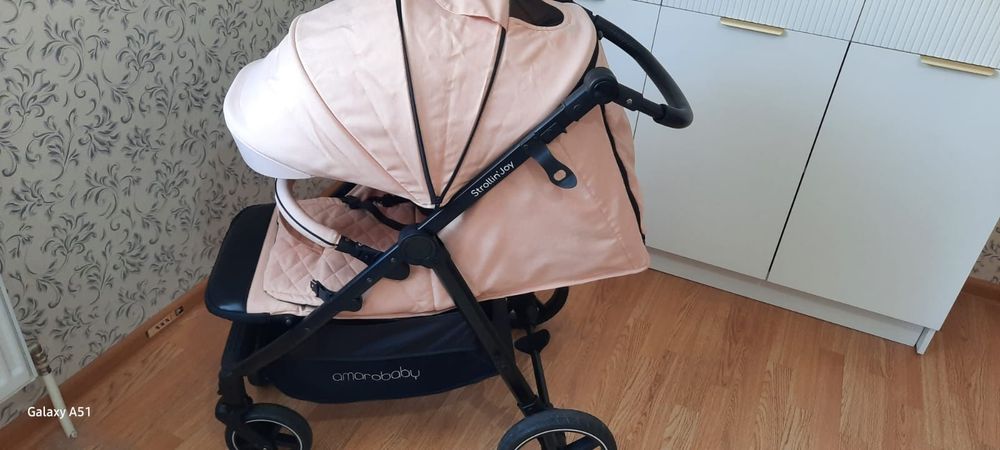 Коляска детская Amarobaby