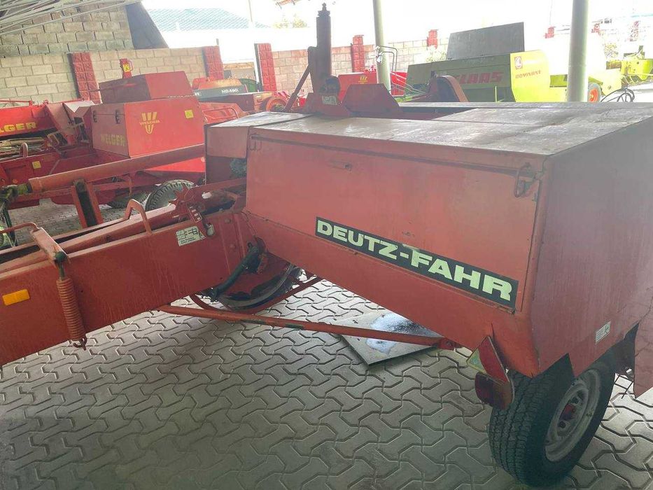Пресс Подборщик Deutz-Fahr