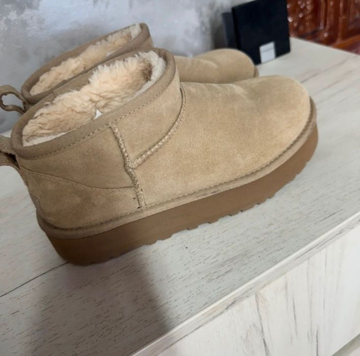 Ugg talpa medie marimea 38