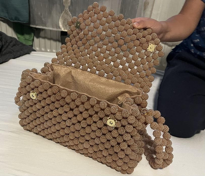 Geanta handmade din margele