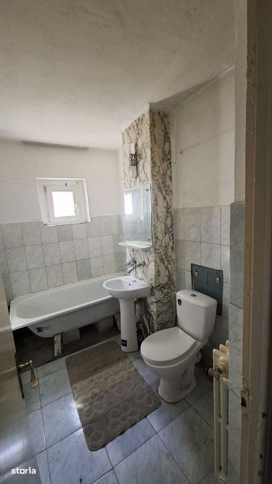 Apartament  2 camere, nerenovat,  Rădăuți