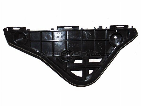 Крепление бампера Toyota Camry