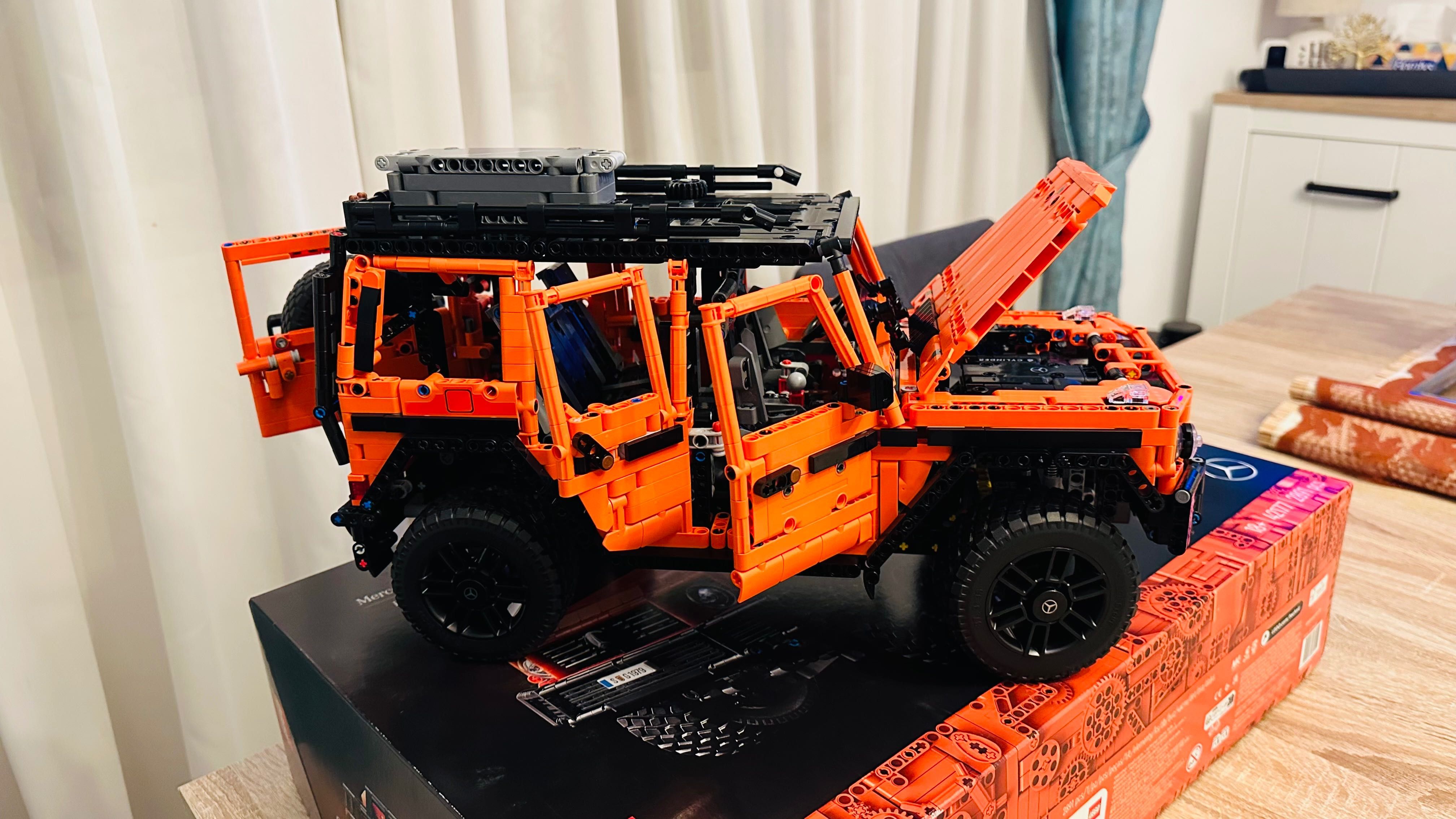 Lego Technic Mercedes G 500 ca NOU 2024 Benz 42177 Original Ploiesti ...