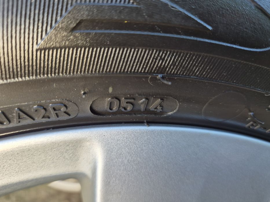 4бр летни гуми дънлоп 185-60-15/ 2014г/ 5.5мм грайфер/