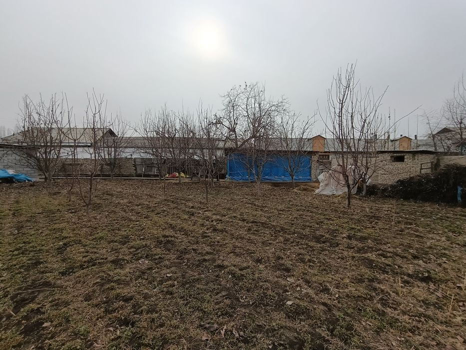 Quruq yer sotiladi. Qumtepa krug yaqinida