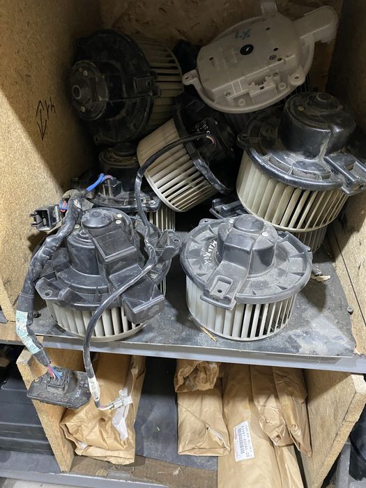 Моторчик печки от Toyota Lexus