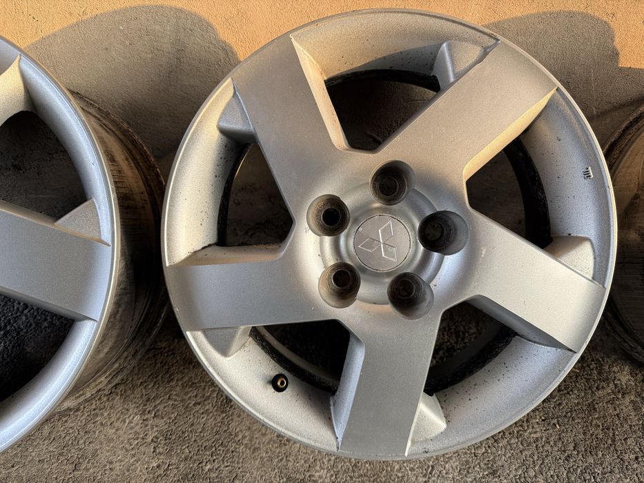 диски на Mitsubishi Outlander