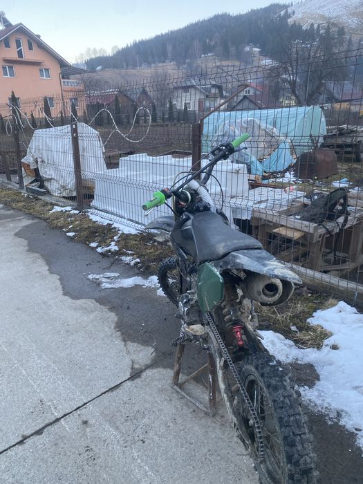 Vand cross 125.Negociabil