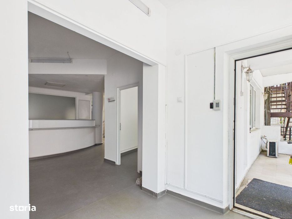 Clădire de 560 mp utili ~20 încăperi | Configurație medicală