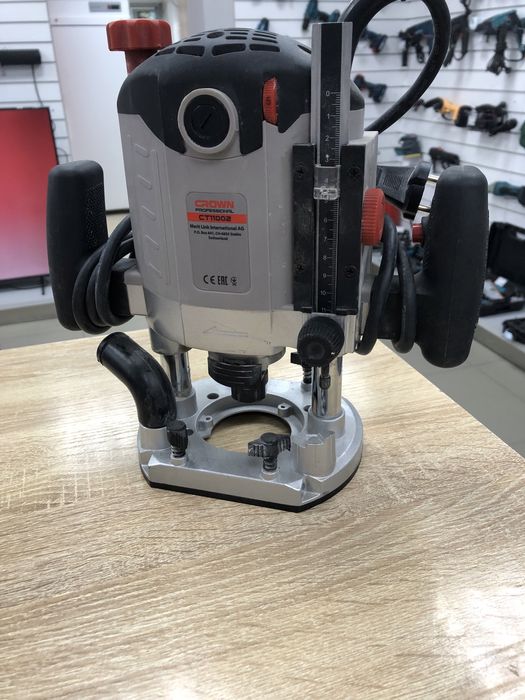 Фрейзер Crown CT11002 (ТМ79)