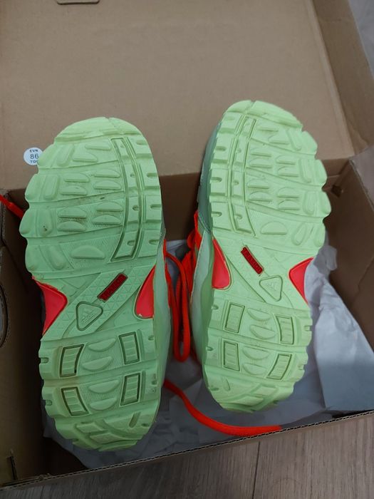 Adidas обувки 26 номер