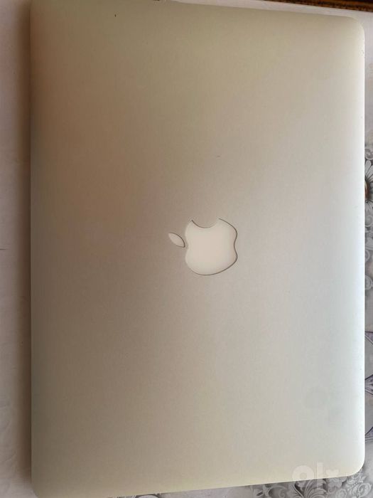 MacBook Air 13-inch