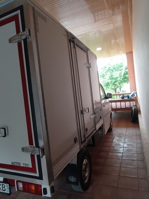 Faw gruzovik izotermechiskiy kuzov