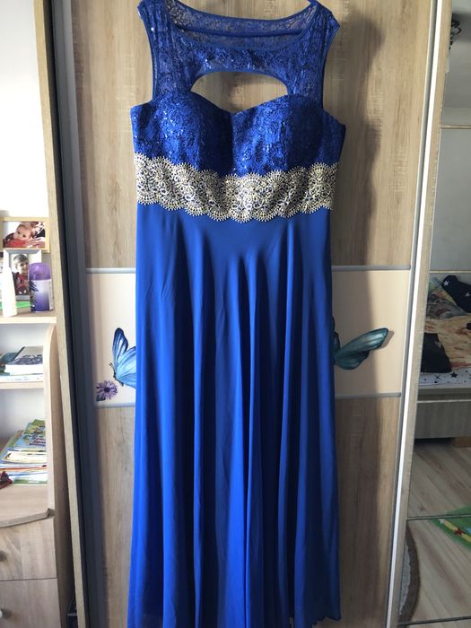 Vand rochie de ocazie