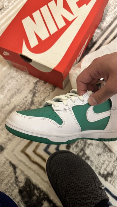 Оригинал Nike кросовки размер 39-40