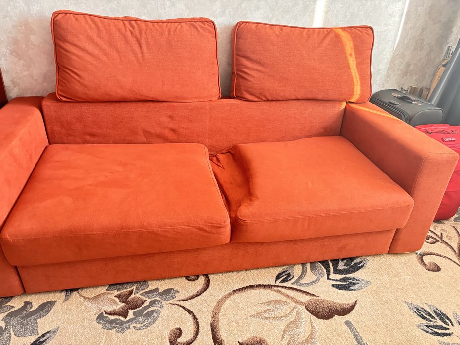 Продам диван в хорошем состояний