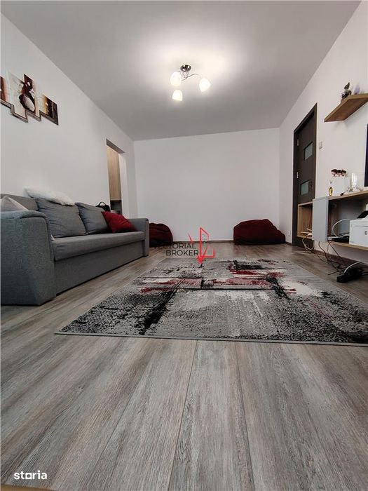 Apartament 2 camere zona Trapezului Metrou cu Teava de Gaz pentru Cent