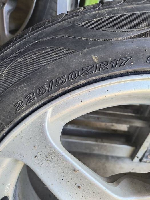 Лети алуминиеви джанти 17 ки 5x114
DIA 66.1 мм, 
ET 40-47. 
 6.5J-7J.