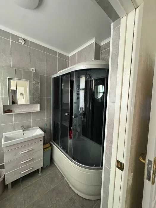 Продается 3 комнатная квартира